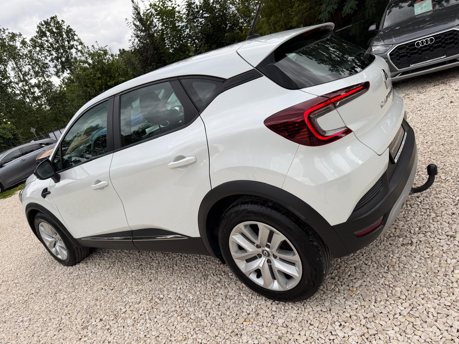 Renault Captur Intense 2020 - deska