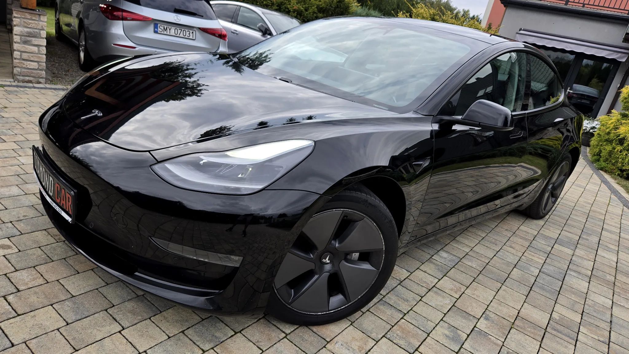 Tesla Model 3 2021 - tył