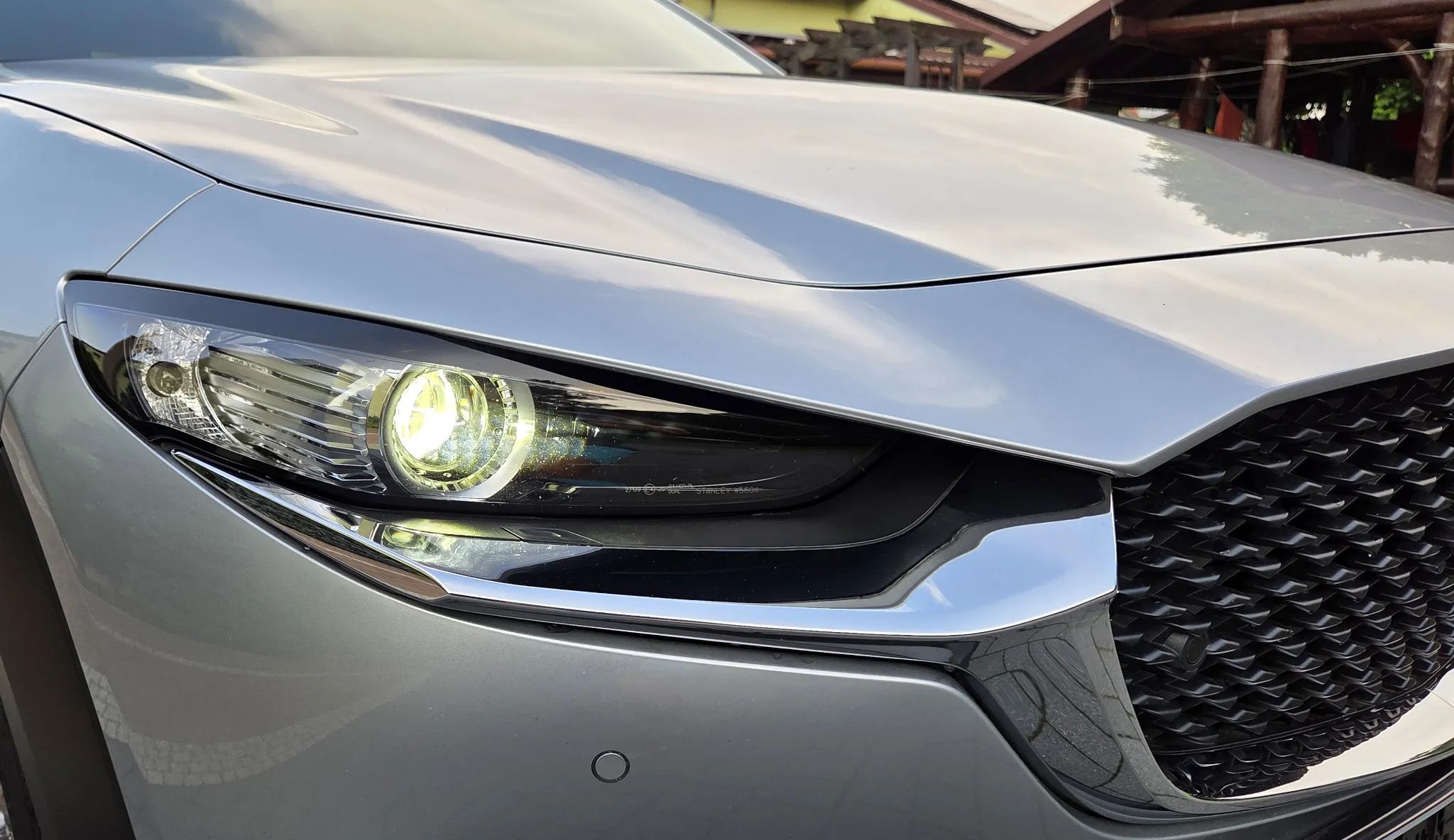 Tesla Cx 30 X 2 0 M Hybrid 2021 - detal 12