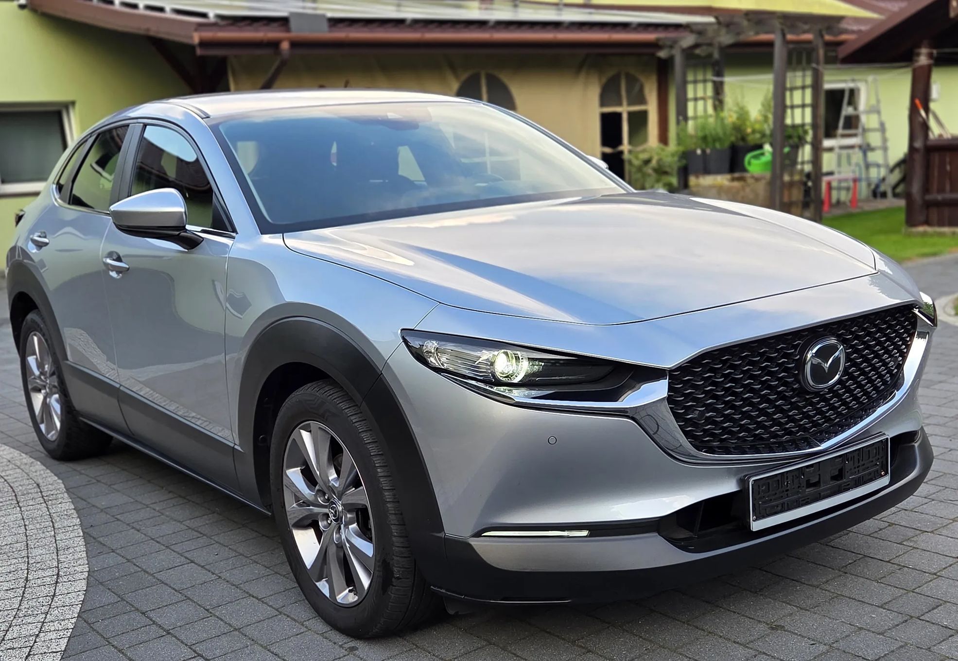 Tesla Cx 30 X 2 0 M Hybrid 2021 - detal 20