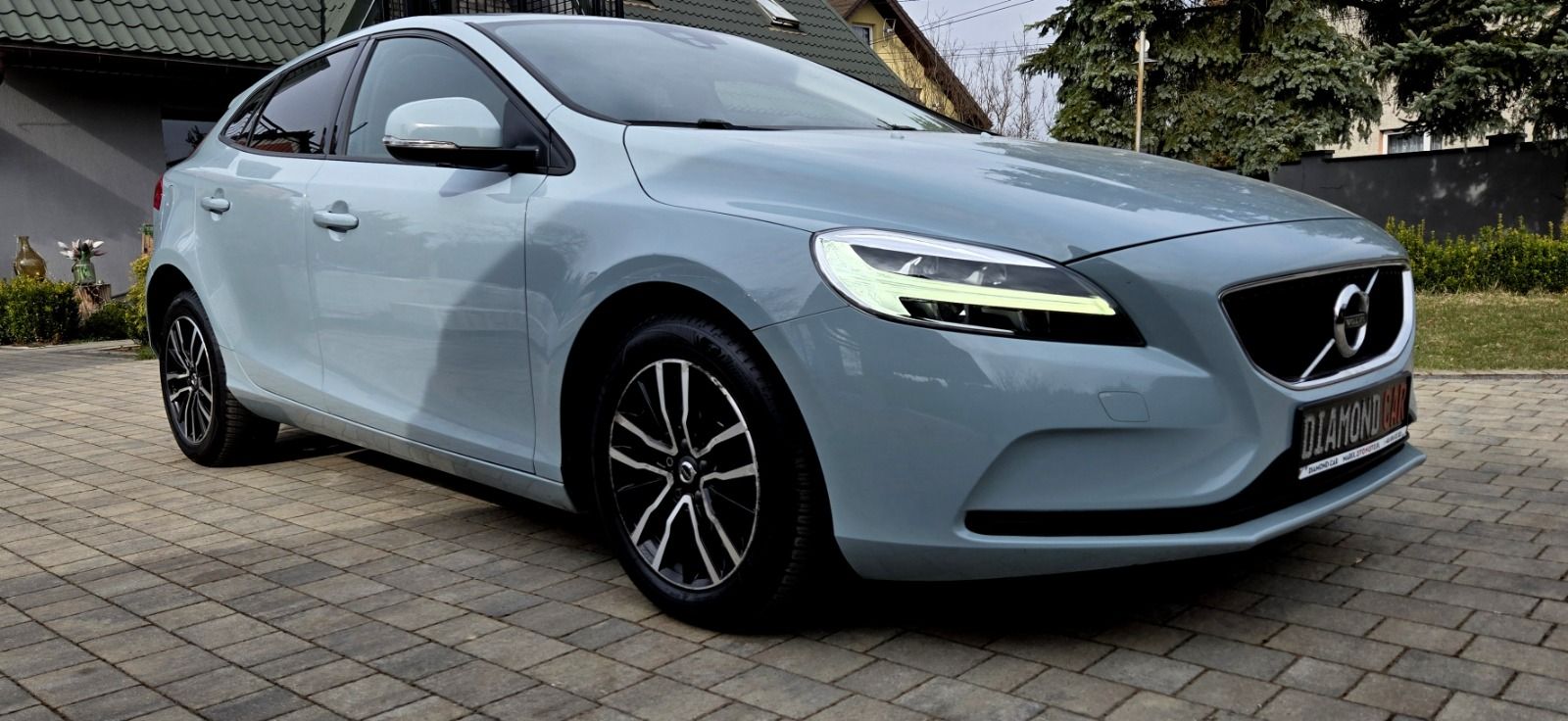 Volvo V40 D2 Geartronic Momentum 2018 - detal 13