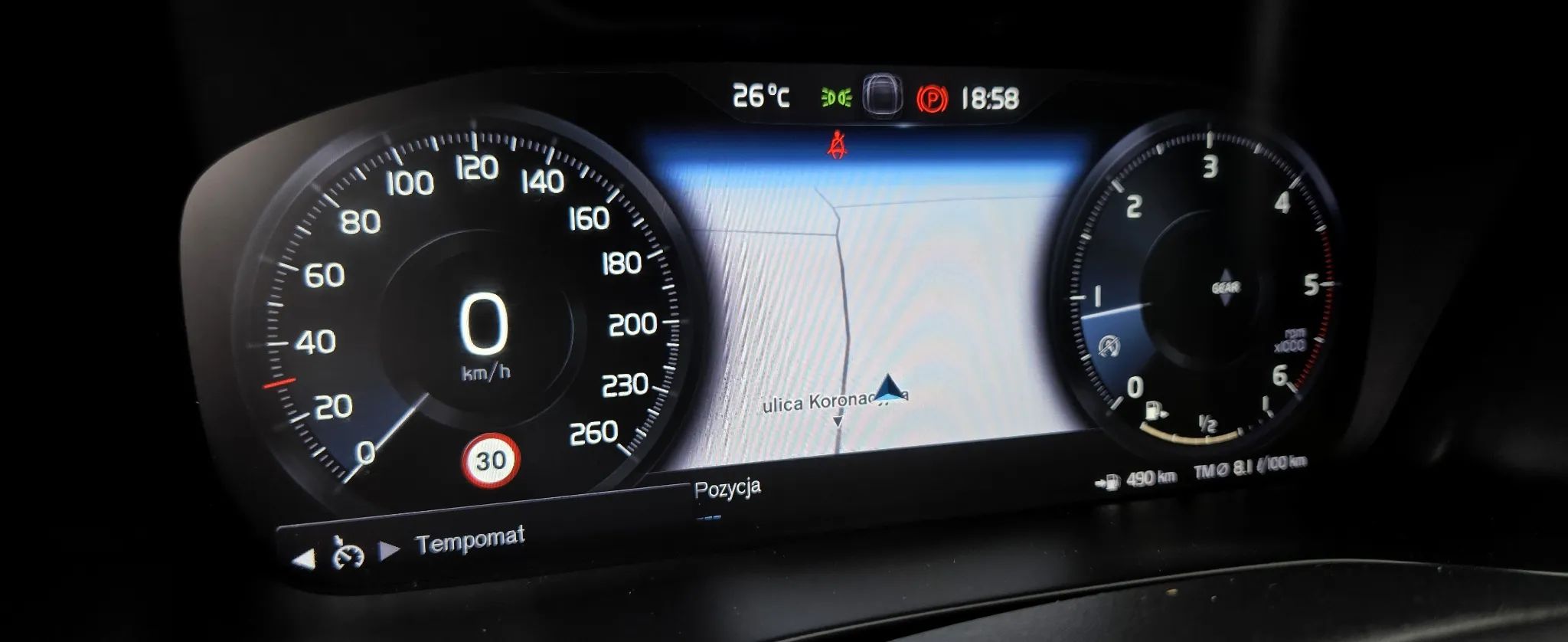 Volvo Xc 40 D3 Momentum Pro 2020 - detal 23