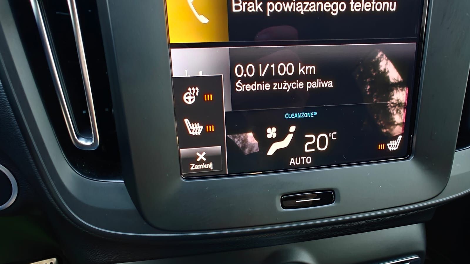Volvo Xc 40 T3 Momentum 2022 - detal 21