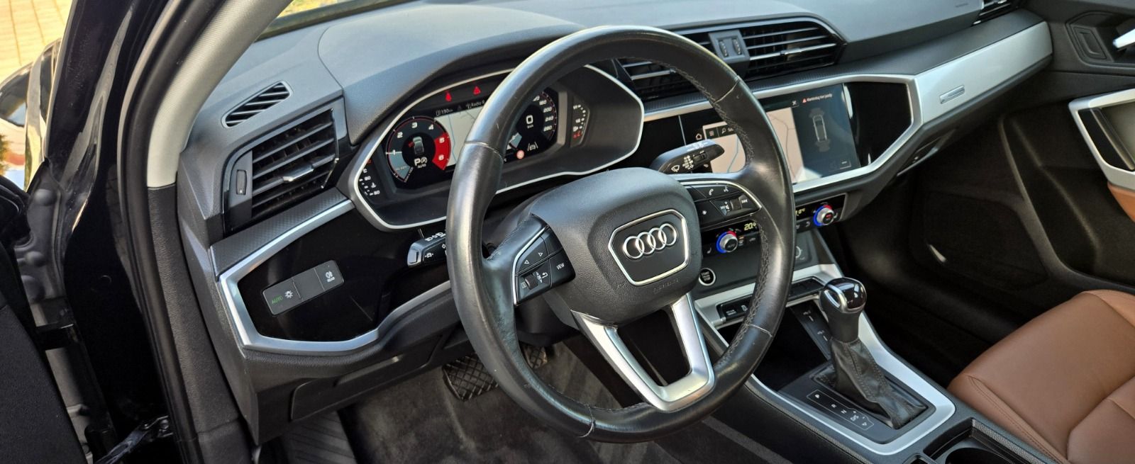 Audi Q3 2 0 Tdi Sport S Tronic 2022 - detal 17