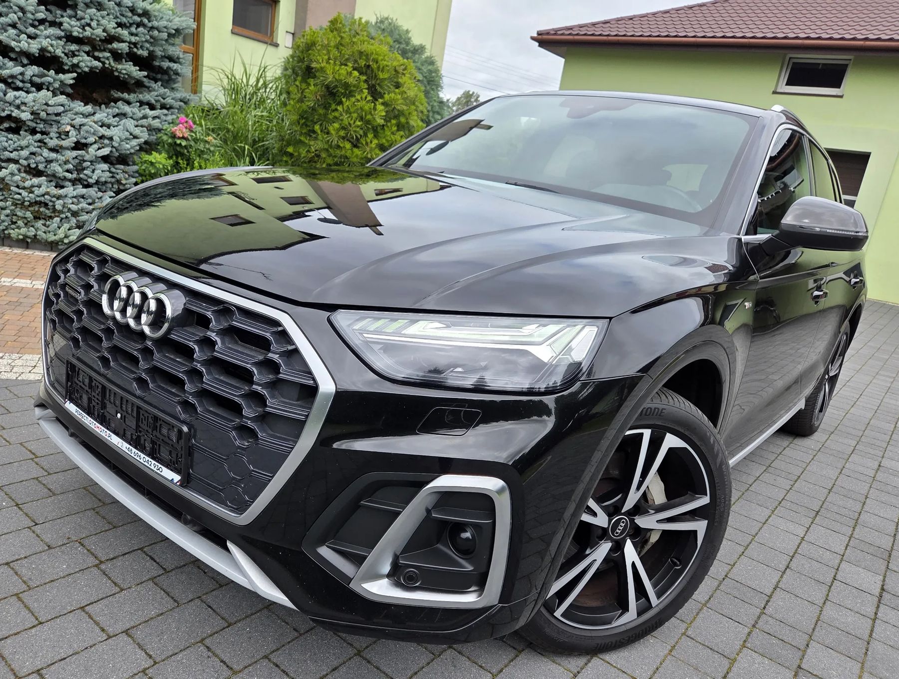 Audi Q5 55 Tfsie Quattro S Tronic S Line 2021 - przód/bok